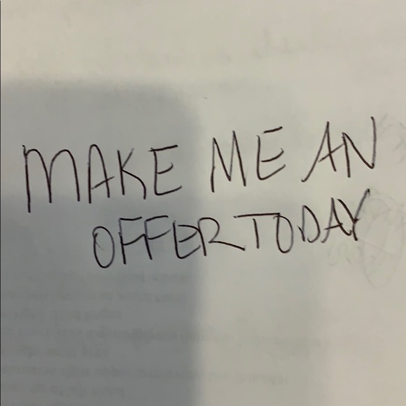 Meet your Posher, Lynn all offers considered - Picture 2 of 2